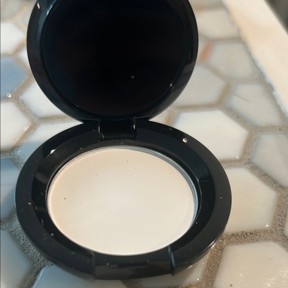 Soft Injection Foundation Powder - Pink - Picture 3 of 4